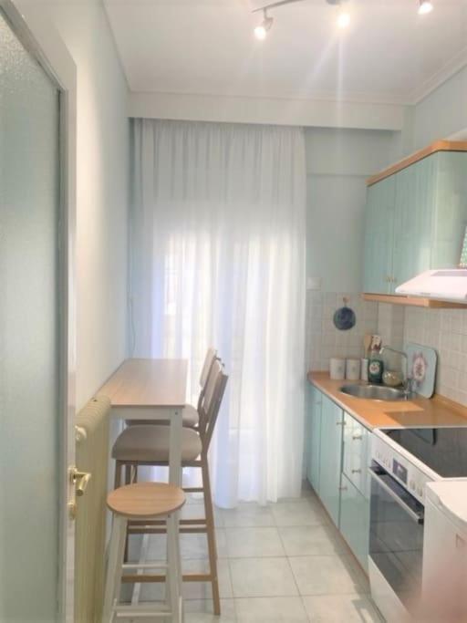 סלוניקי Ag.Sofias Minkk, 2B/Room+Balcony מראה חיצוני תמונה