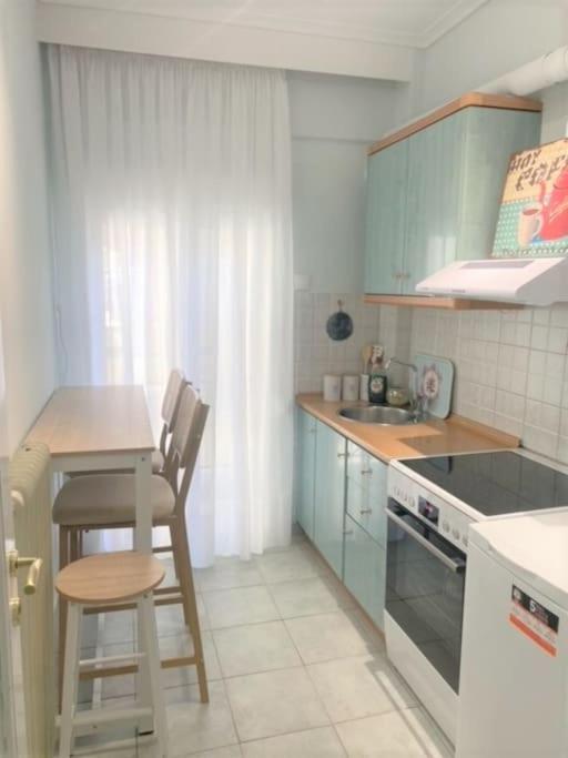סלוניקי Ag.Sofias Minkk, 2B/Room+Balcony מראה חיצוני תמונה