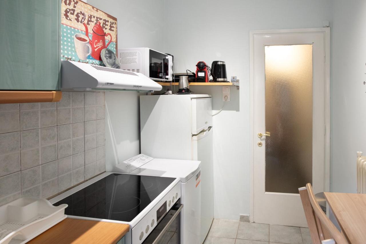 סלוניקי Ag.Sofias Minkk, 2B/Room+Balcony מראה חיצוני תמונה