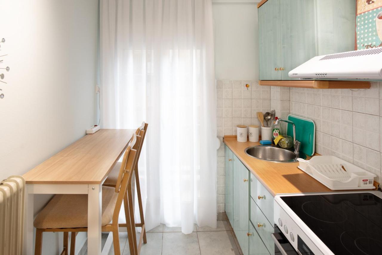 סלוניקי Ag.Sofias Minkk, 2B/Room+Balcony מראה חיצוני תמונה