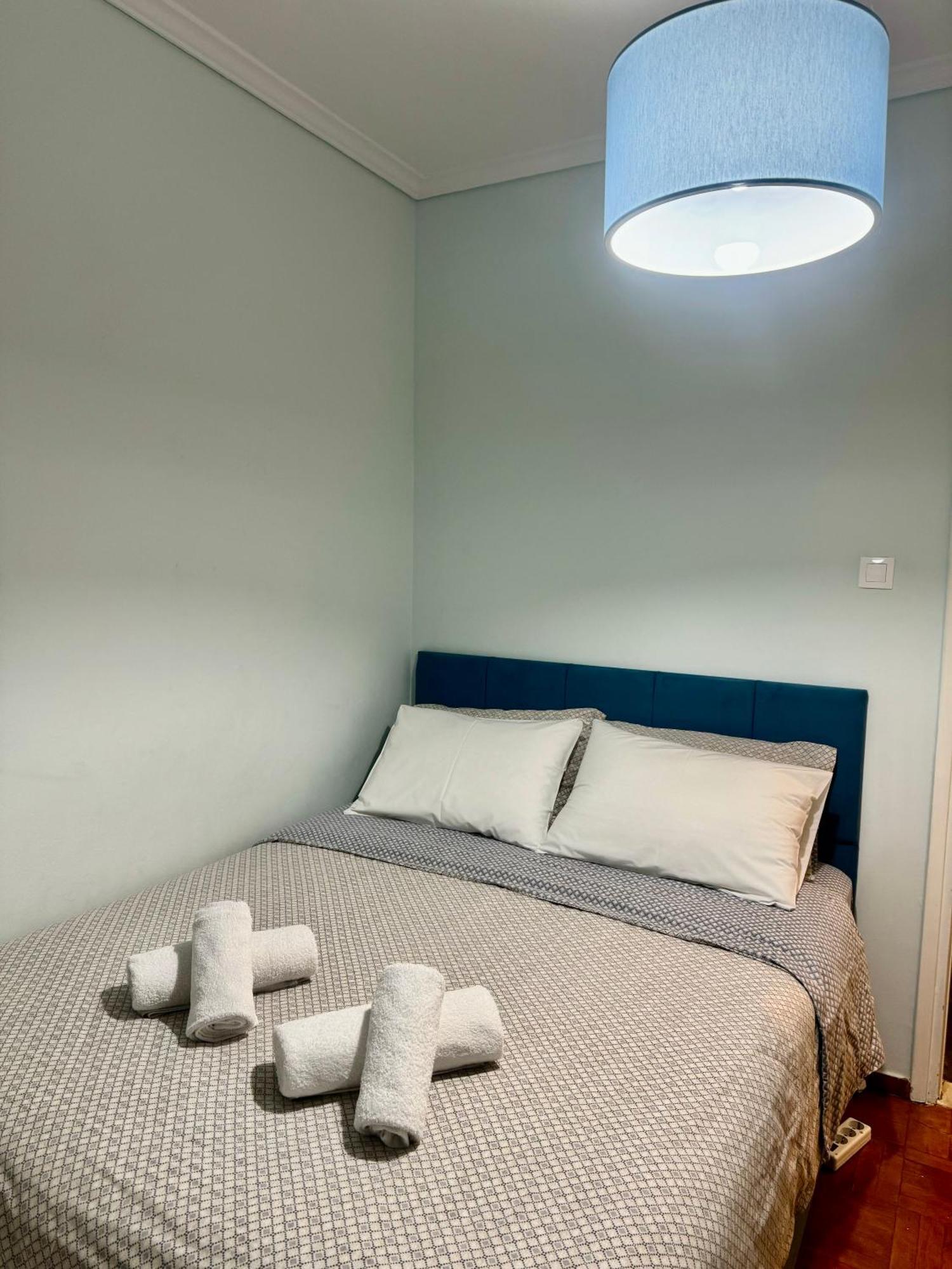 סלוניקי Ag.Sofias Minkk, 2B/Room+Balcony מראה חיצוני תמונה